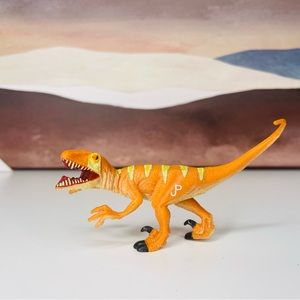 Jurassic park vintage JP Dinosaur Figures 4" Hasbro 2000 Raptor Dino Battler toy